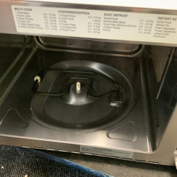 Sharp R890NW Midsize Convection Microwave 900W