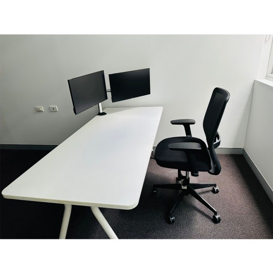 Manager Desk, Office Single Desk In Good Condition