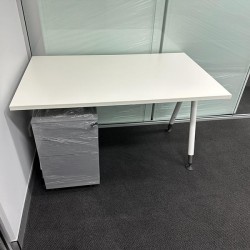 Single Desk