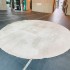 White Round Carpet In Good Condition 