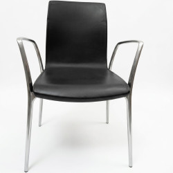 Akaba Gorka conference chair