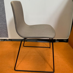 Arper Chair In Good Condition
