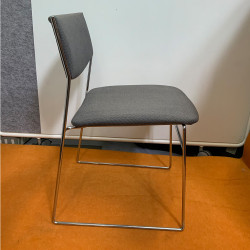 Bononia  Assisa Bononia dining chair.