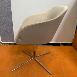 Fabric Chair In Good Condition in White Color
