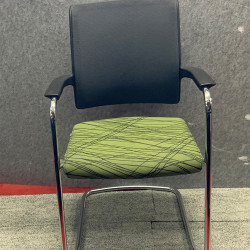 Dauphin	Sim-o visitor Chair