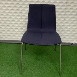 Schamburg & Alvisse Chair In Good Condition