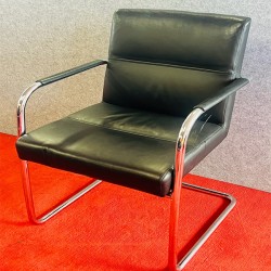 Kusch Co Scorpil Leather lounge chair In Good Condition