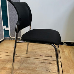 Diami M100 Chair In Good Condition