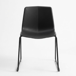 Chair with Sled Base In Good Condition