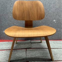 Herman Miller Eames Molded Plywood Lounge Chair