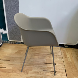 Muuto Fiber Armchair Tube Base