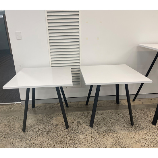 Restaurant Dining, Coffee Table In Good Condition