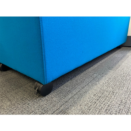 Quadrate Ottoman Seatings In Good Condition