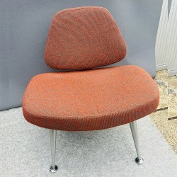 Smile Chair In Good Condition