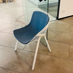 Kobi chair