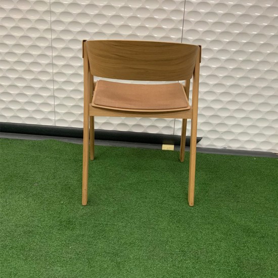 Muuto Cover Lounge Armtube Chair In Good Condition