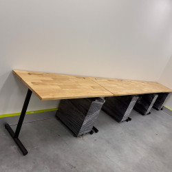 side table in Good condition