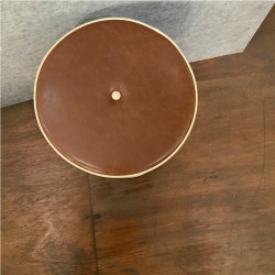 Bar Stool In Good Condition