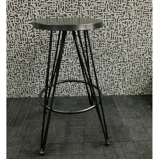 Bar Stool In Good Condition