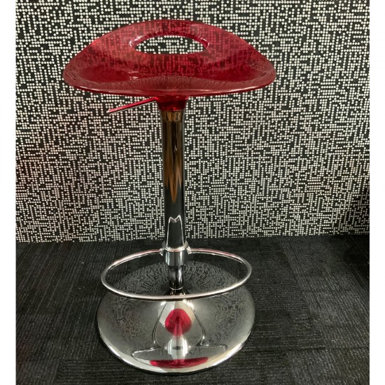 Bar stool In Good Condition