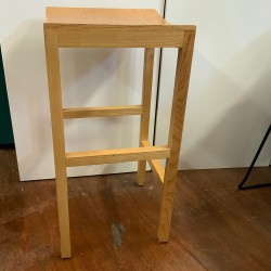 Backless Barstool Natural In Good Condition