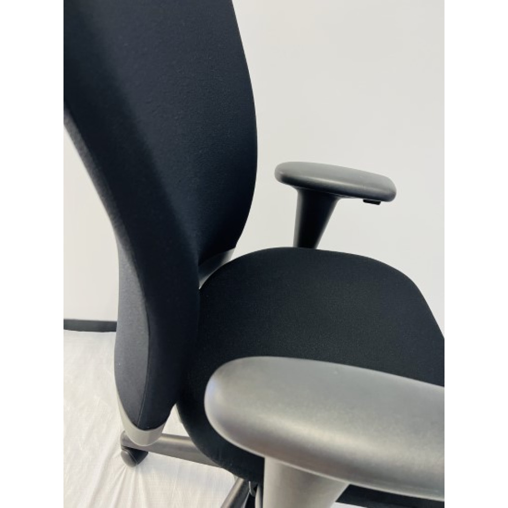 Haworth Look Task chair
