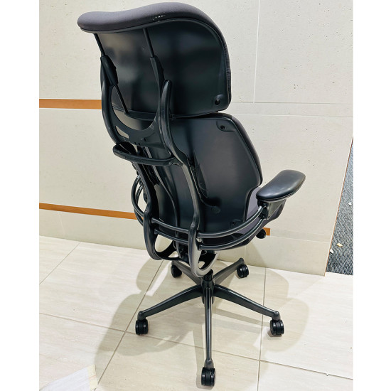 Humanscale Freedom Headrest High Back Task Chair - Black Fabric