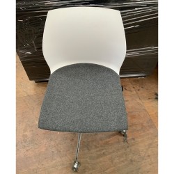 Kalea Swivel Chair – Kastel In Good Condition