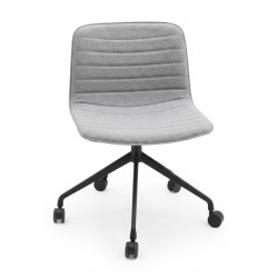 Office meeting chair in Good condition