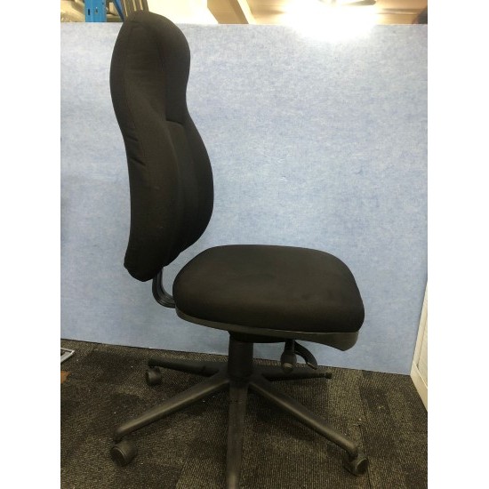 High back executive chair