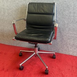 Leather Chair With Steel Base In Good Condition