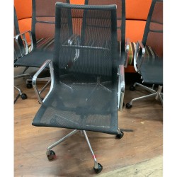 Office Adjustable Chair Metal Mesh Black In Good Condition