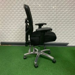 Alera Elusion Series Mesh Multifunction Chair In Good Condition