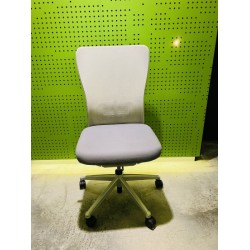 Haworth Zody chair in good condition 