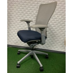 Haworth Zody chair in good condition 