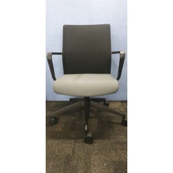 Circo Meeting Office Chair by Senator