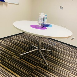 Round Meeting Table