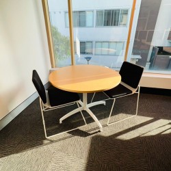 Round Meeting Table