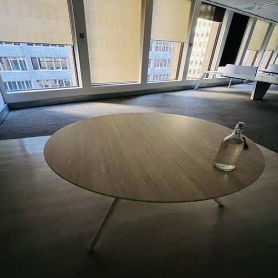 Round Lounge table