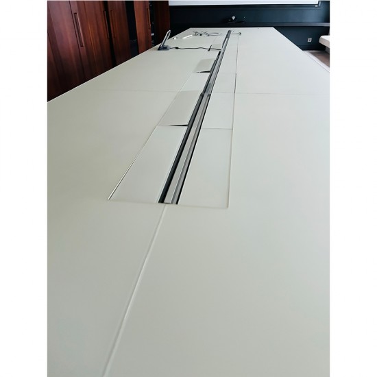 7.2 Long Meeting Table In Good Condition 