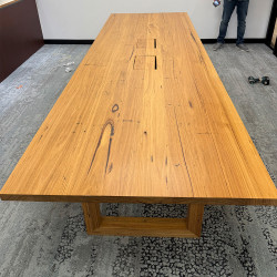 timber table
