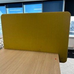 On Desk Partitions in Good Condition