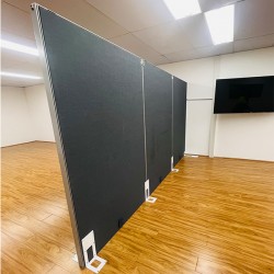 Standing Partitions in Good Condition