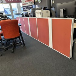 Side Divider in Good Condition